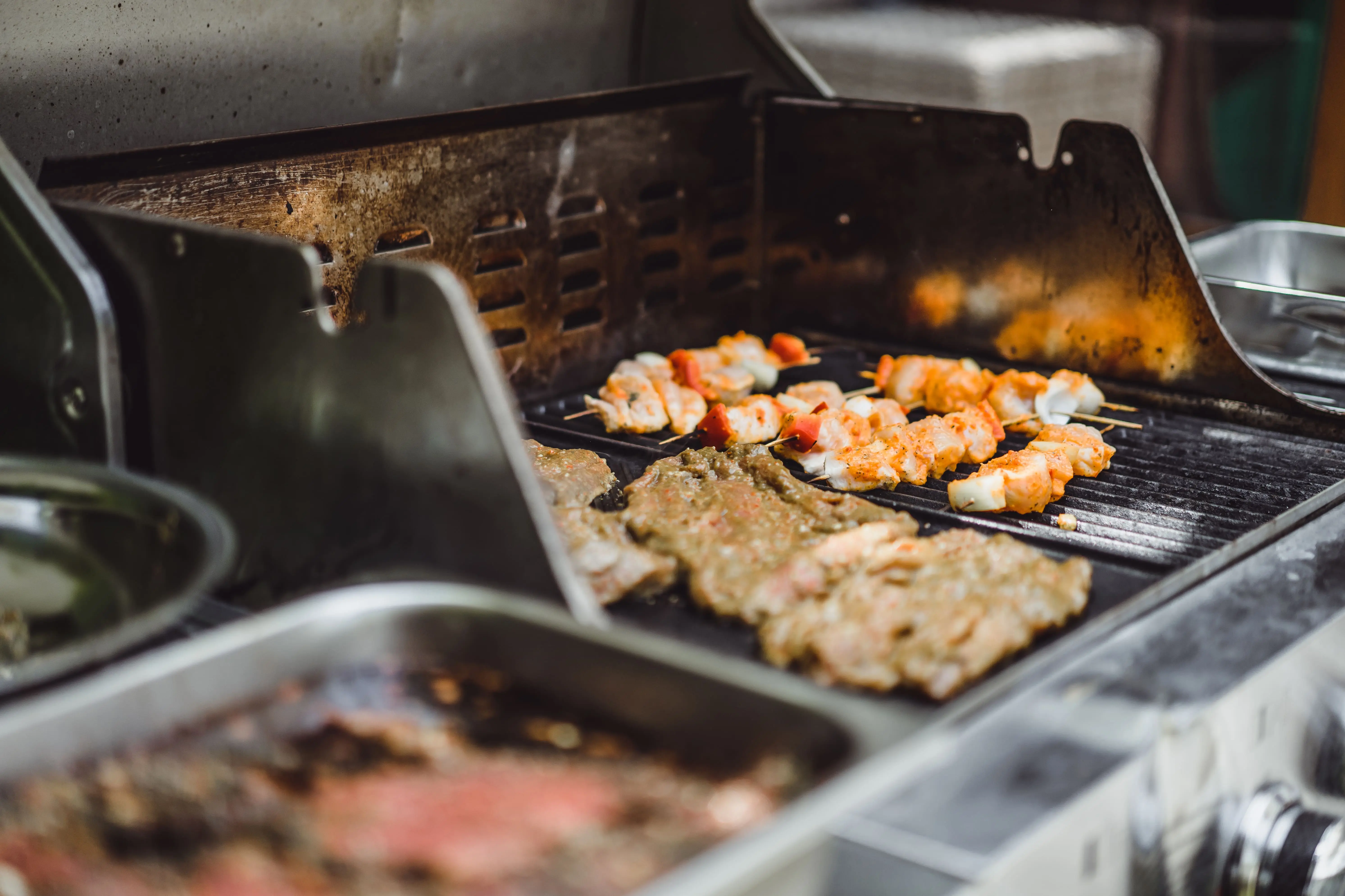 Commercial Charcoal Grills & BBQ Equipment for Restaurants, Hotels & Catering Businesses