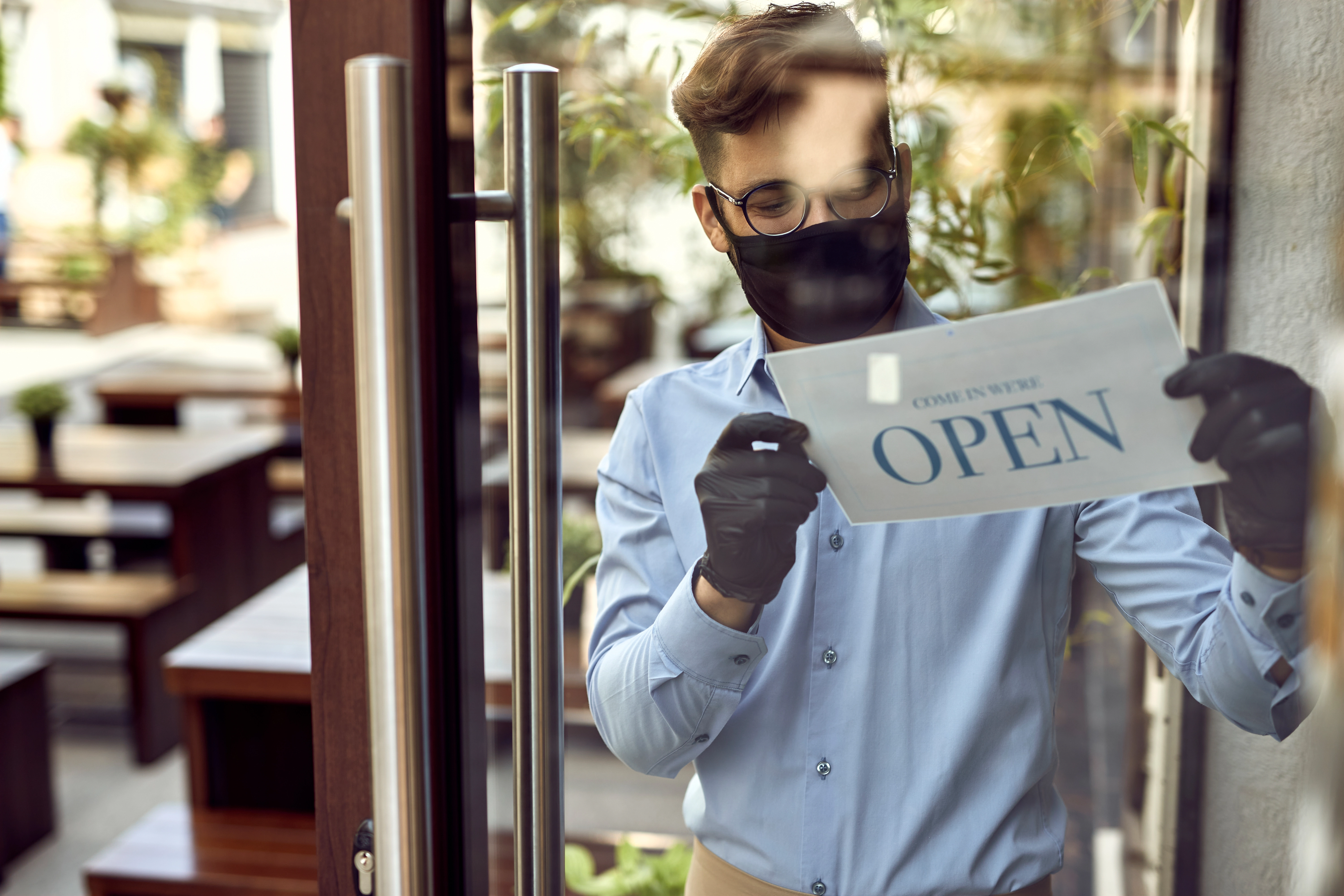 How to Open a Restaurant in Dubai