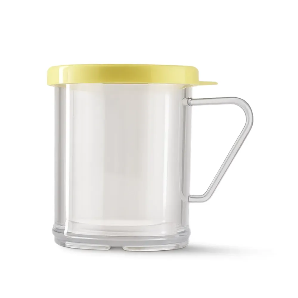 Tablecraft, Spice Cheese Shaker, 10oz Capacity, Polycarbonate