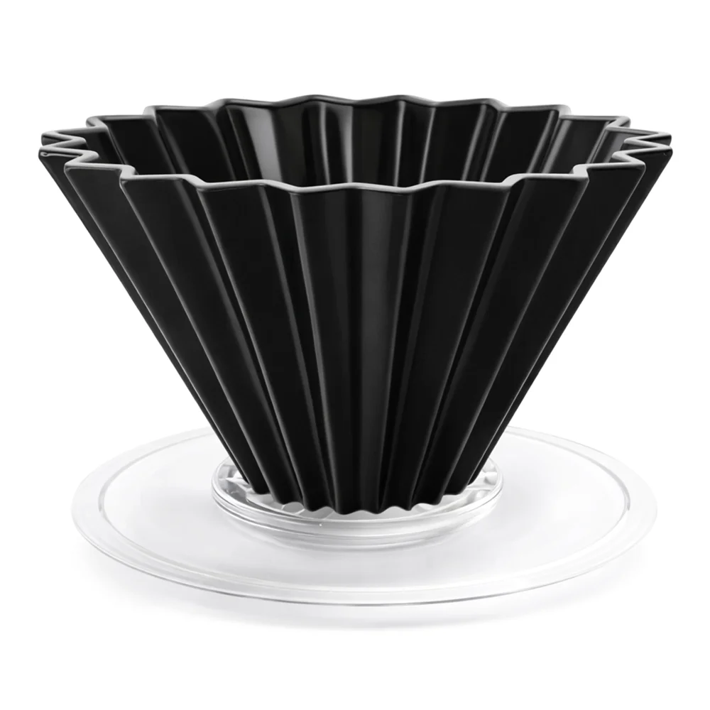Origami Matte Black Dripper M with Plastic Holder